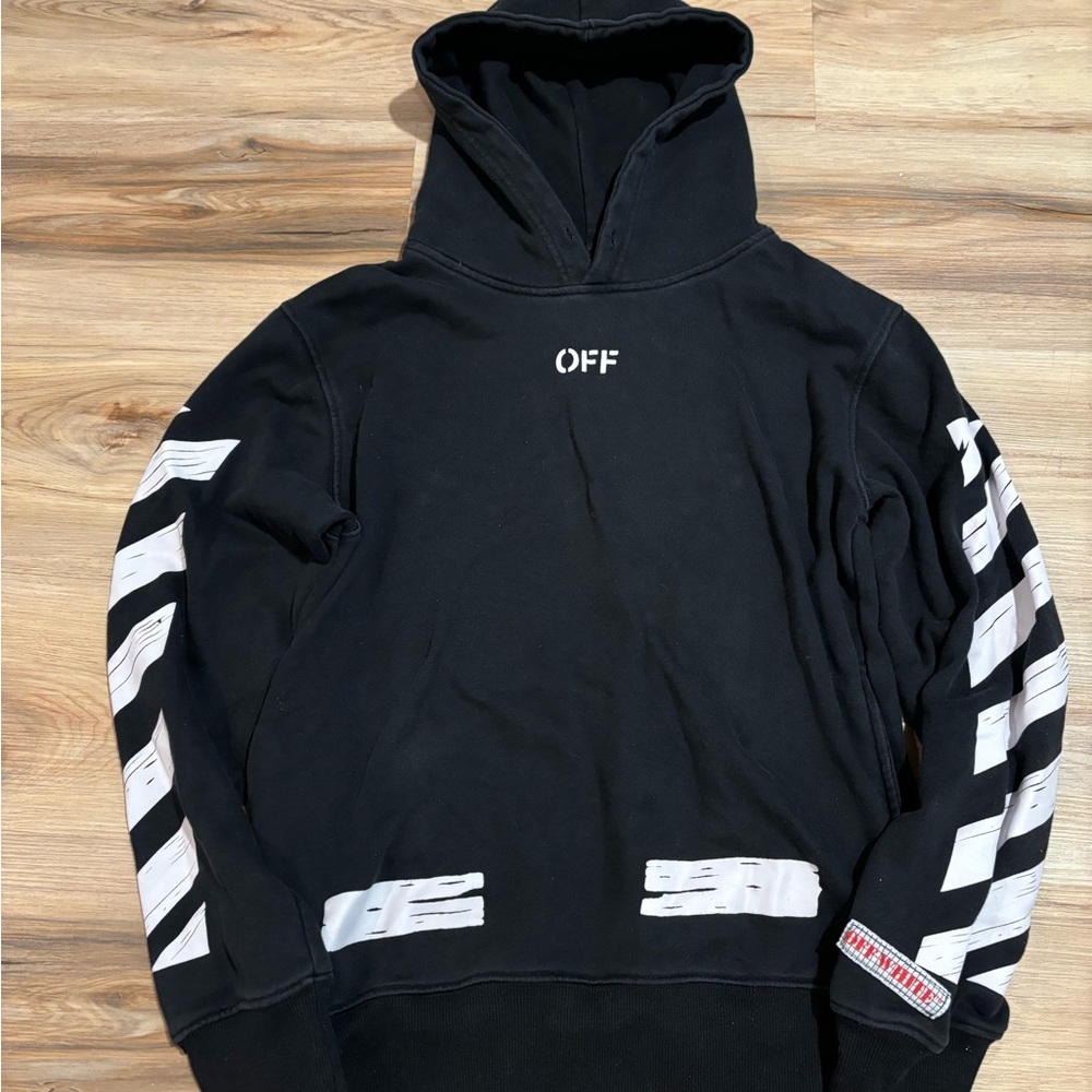 Off white hoodie “drag arrow” worn light 
Amazing condition